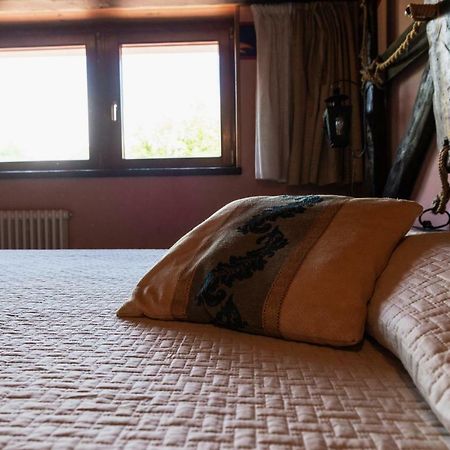 Agriturismo Mezzaluna Malchina 外观 照片