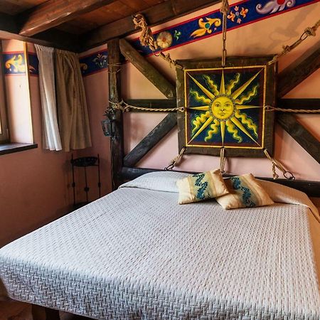 Agriturismo Mezzaluna Malchina 外观 照片
