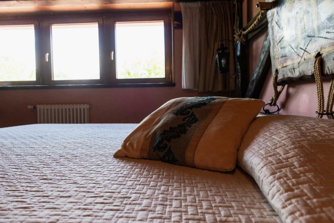 Agriturismo Mezzaluna Malchina 外观 照片