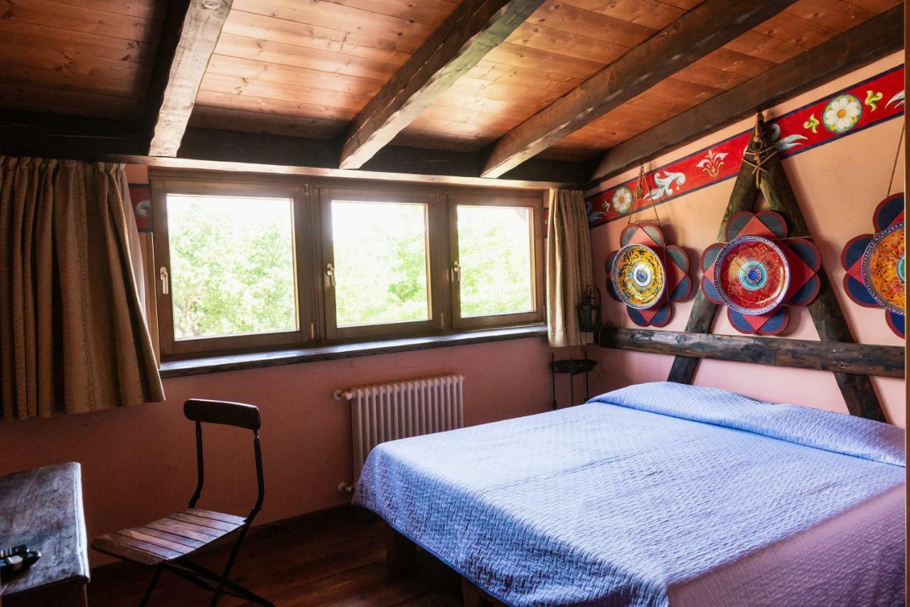Agriturismo Mezzaluna Malchina 外观 照片